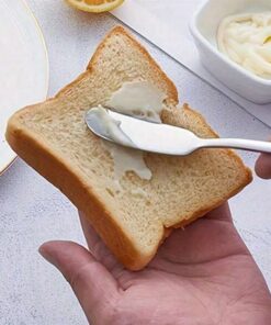 Cutit special pentru unt, creme si aperitive